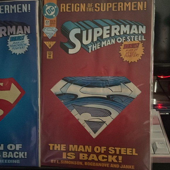 superman and Superman The Man of steel Comics - Picture 3 of 5